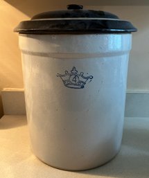 Antique 4 Gallon Lidded Stoneware Crock