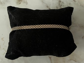 14KT Gold X Link Bracelet, 3.4 Grams