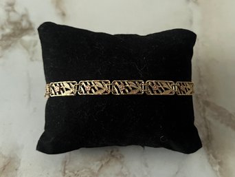 10KT Gold 2 Tone Rose Link Bracelet, 4.1 Grams