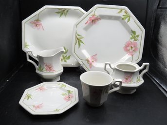 Johnson Brothers 'spring Morning' Dish Set Of 12 Pieces