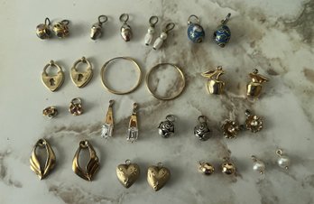 Vintage Costume Charms, 15 Pairs