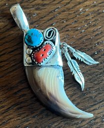 Sterling Silver Navajo Turquoise/coral Bear Claw Pendant - 0.40 OZT