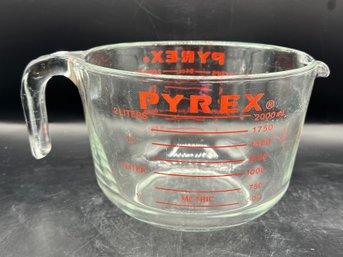 2 Liter Glass Pyrex Measuring Cup