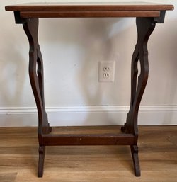 Solid Wood Writing Nesting Table