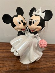 Disney Parks Minnie And Mickey Mouse Porcelain Cake Top Figurine