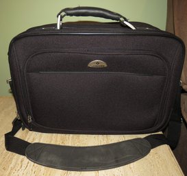 Samsonite Travel Bag With Zippered Side Storage & Carry Strap