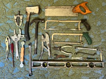 Assorted Hand Tools, 20 Pieces