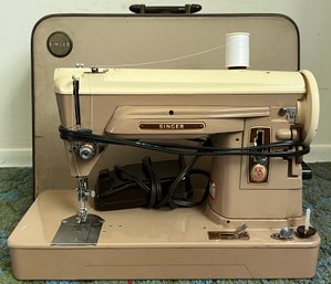 Singer 404 Sewing Machine With Case