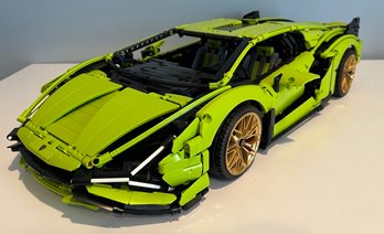 LEGO Technic Lamborghini Sin