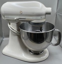 Kitchen Aid Mixer With Bowl Model KSM150PSAC