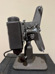 Revere Camera Company Projector Model 85