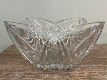 Mikasa San Larenz 4 Sided Tulip Crystal Glass Bowl