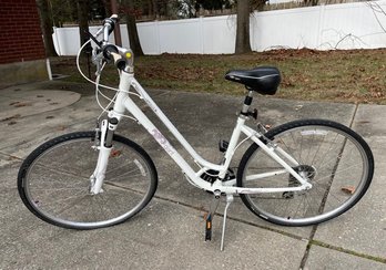 Giant Cypress DXW Women's Bicycle