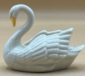 Lenox Handcrafted Swan Card Holder
