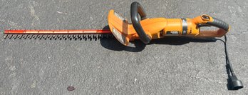 Black And Decker 24' Electric Hedge Trimmer Model HH2455