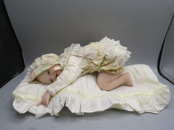 Yolanda Bello Baby Doll & Pillow #4690P