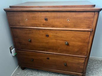 Solid Wood 3 Drawer Dresser