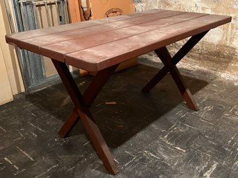Red Wood Country Style Table