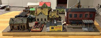 Fine Scale Miniatures Train Town Model, Assorted Lot