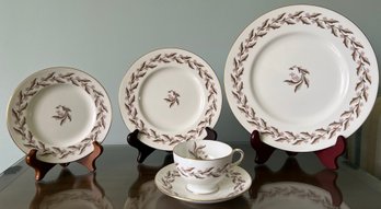 Minton English Bone China Rosewood Pattern Dinnerware, S-640 - 29 Pieces