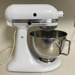 KitchenAid K45SS Classic Series 4.5-qt. Tilt-Head Stand Mixer