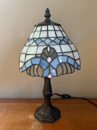 Tiffany Style Stained Glass Table Lamp