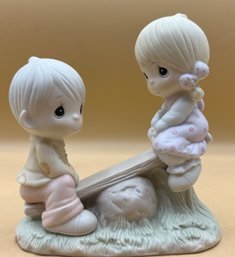 Precious Moments 'Love Lifted Me'  E-1375/A Figurine
