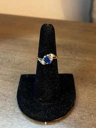 14k Gold Oval Blue Sapphire Ring, 2.7g