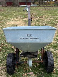 Republic EZ Broadcast Spreader