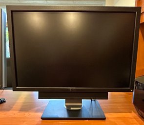 Dell Computer Monitor With Attached Multimedia Speaker (speaker Model AX510 S)