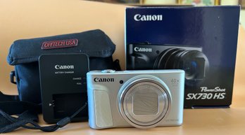 Canon PowerShot SX730 HS With Accessories And Travel Case
