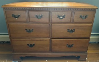 Traditional 6 Drawer Dresser