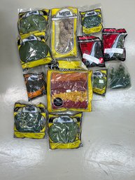 Assorted Lot Of Scale Model Greenery For Model Train Towns
