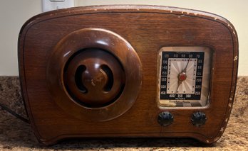 Emerson Radio & Phonacorp Wood Tube Table Radio