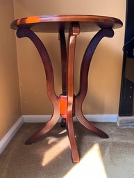 Round Top Side Table