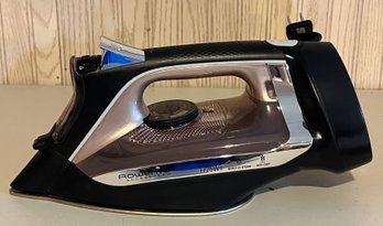 Rowenta Steam Iron Access Steam Vertical Steaming Blue/Black Model No: DW2462