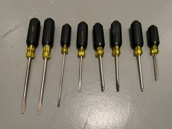 Stanley Screw Drivers - 8 Piece Lot