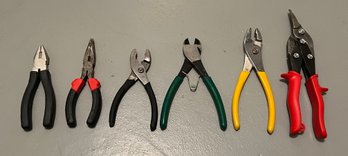 Hand Tools - 6 Pieces