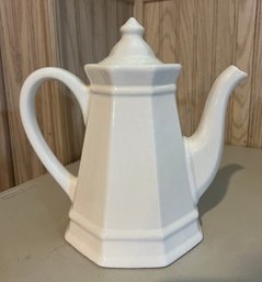 Pfaltzgraff Heritage White Stoneware Teapot With Lid