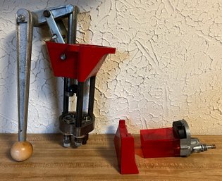 Lee Deluxe Turret Press & Powder Presser - 3 Pieces