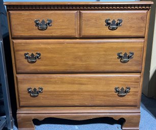 Colonial 3 Drawer Dresser