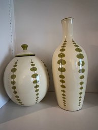 Toyo Porcelain Vases - 2 Piece Lot