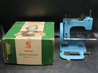Singer Model #20 Sew Handy Manual Sewing Machine/vintage In Original Box