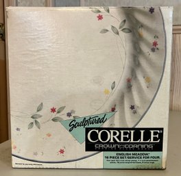 Corelle Crown Corning English Meadow Dinnerware 16 Set Piece, New In Box