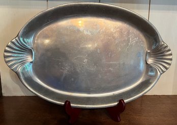 The Wilton Company Oval Pewter Wilton Armetale Scalloped Handled Tray