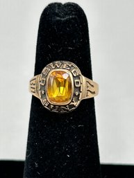 10k Gold College Class Ring, 3.8g