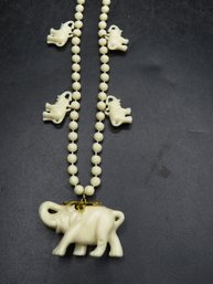 Plastic Costume Jewelry Elephant Necklace