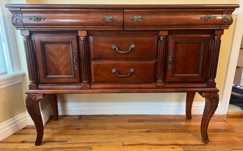 Traditional Solid Wood Sideboard