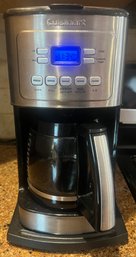 Cuisinart Programable Coffee Maker With Pot - Model No: DCC-1800