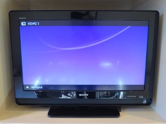 Sony KDL-32M4000 32' 720p BRAVIA LCD TV - No Remote
